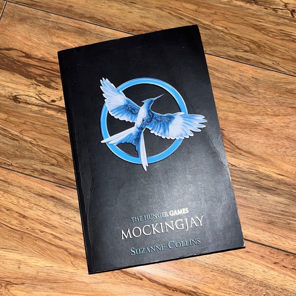 The Hunger Games Mockingjay book